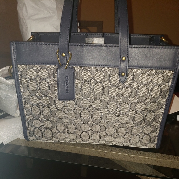 Coach Handbags - Coach Field Tote 30